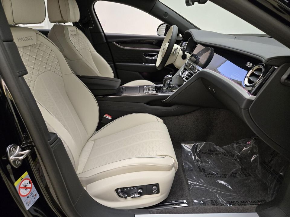2025 Bentley Flying Spur