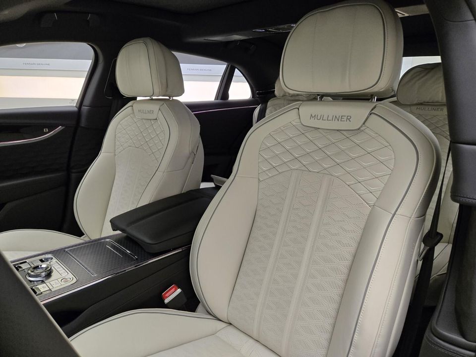 2025 Bentley Flying Spur