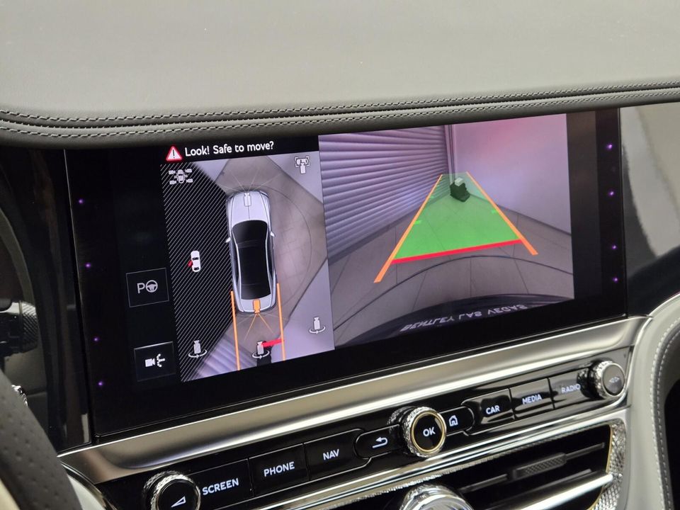 2025 Bentley Flying Spur
