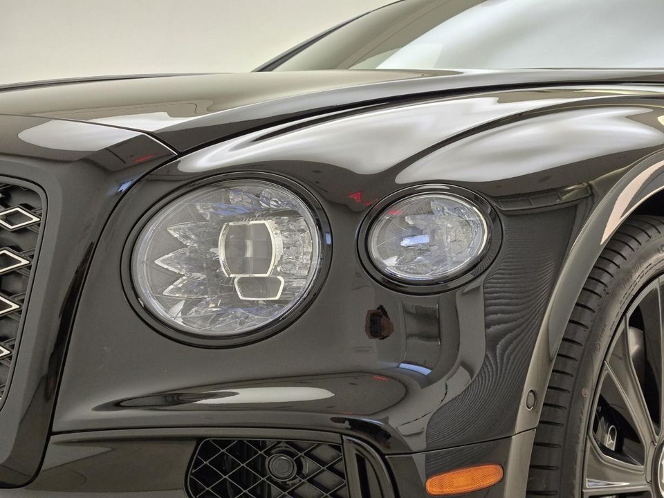 2025 Bentley Flying Spur