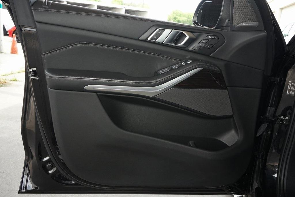 2024 BMW X7