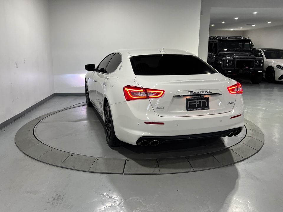 2018 Maserati Ghibli SQ4 AWD