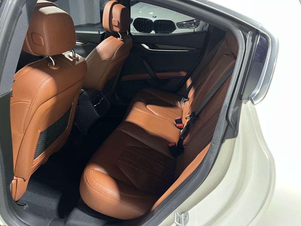 2018 Maserati Ghibli SQ4 AWD
