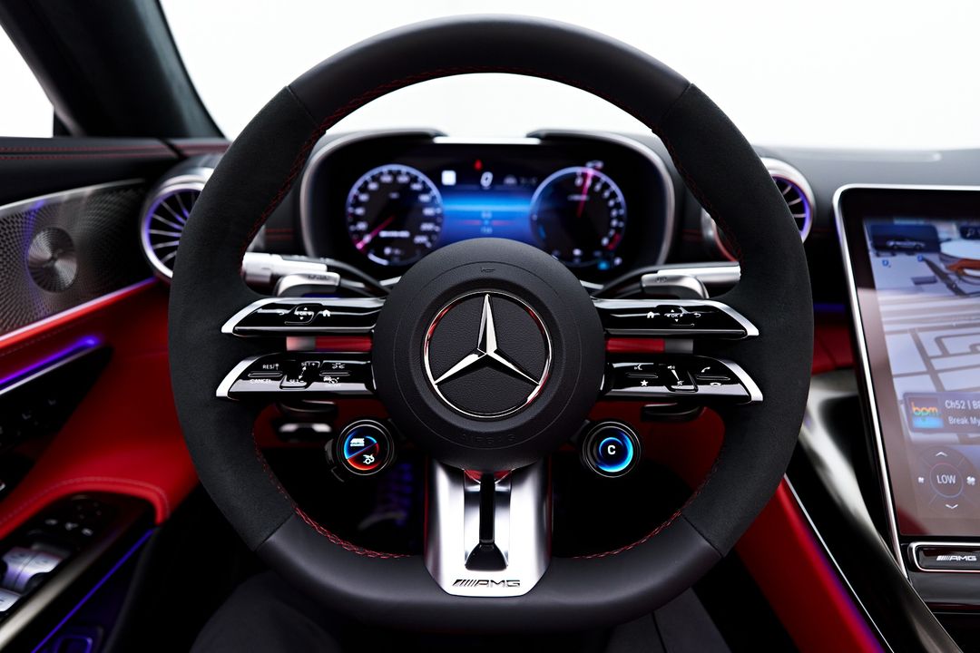 2025 Mercedes-Benz SL-Class