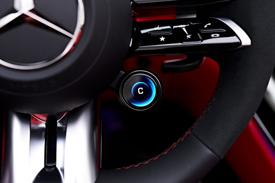 2025 Mercedes-Benz SL-Class