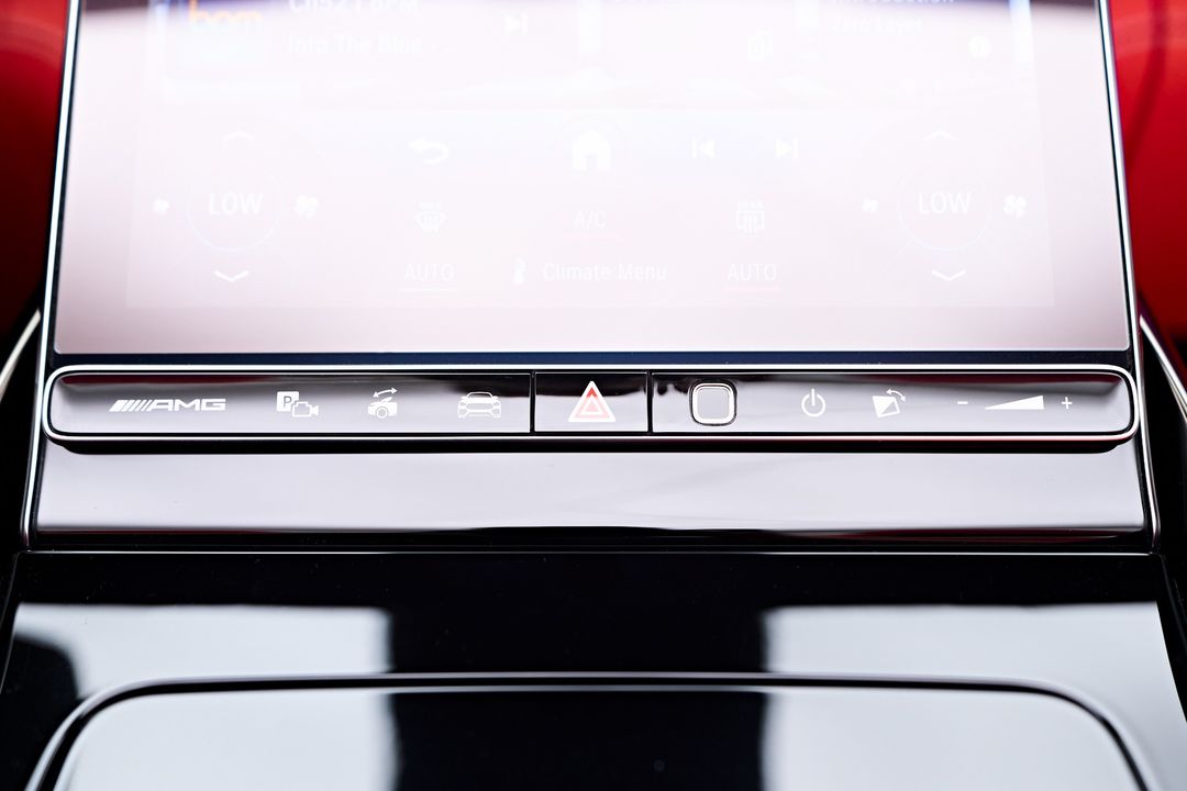 2025 Mercedes-Benz SL-Class