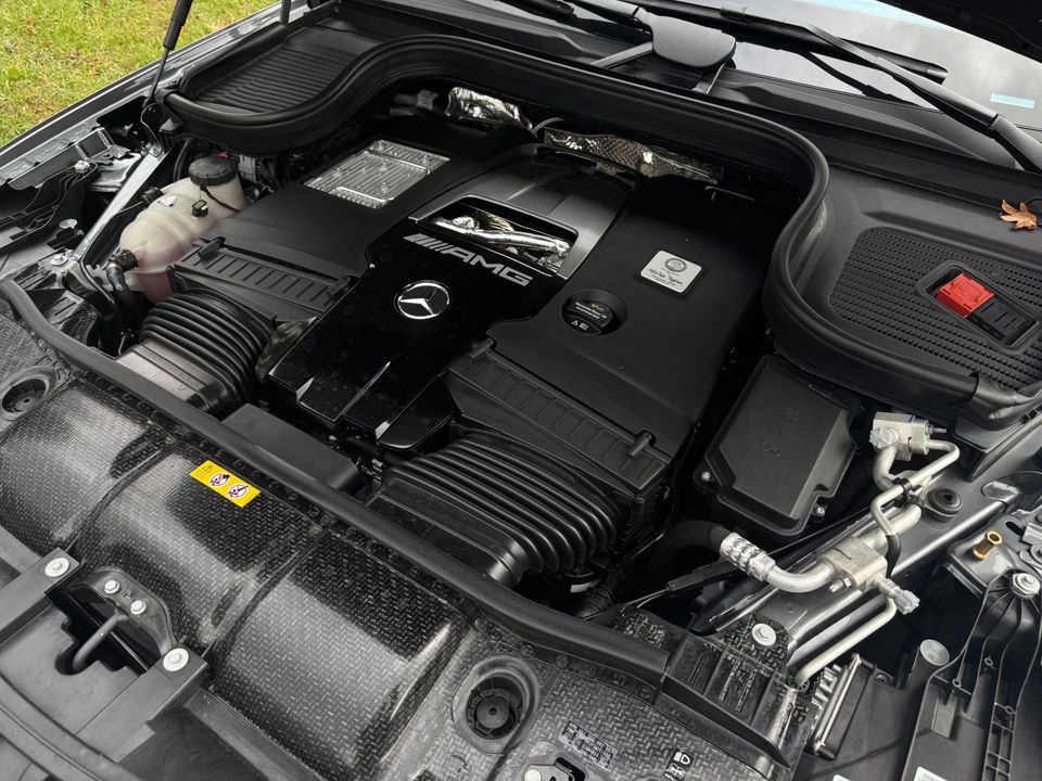 2025 Mercedes-Benz GLE 63 S