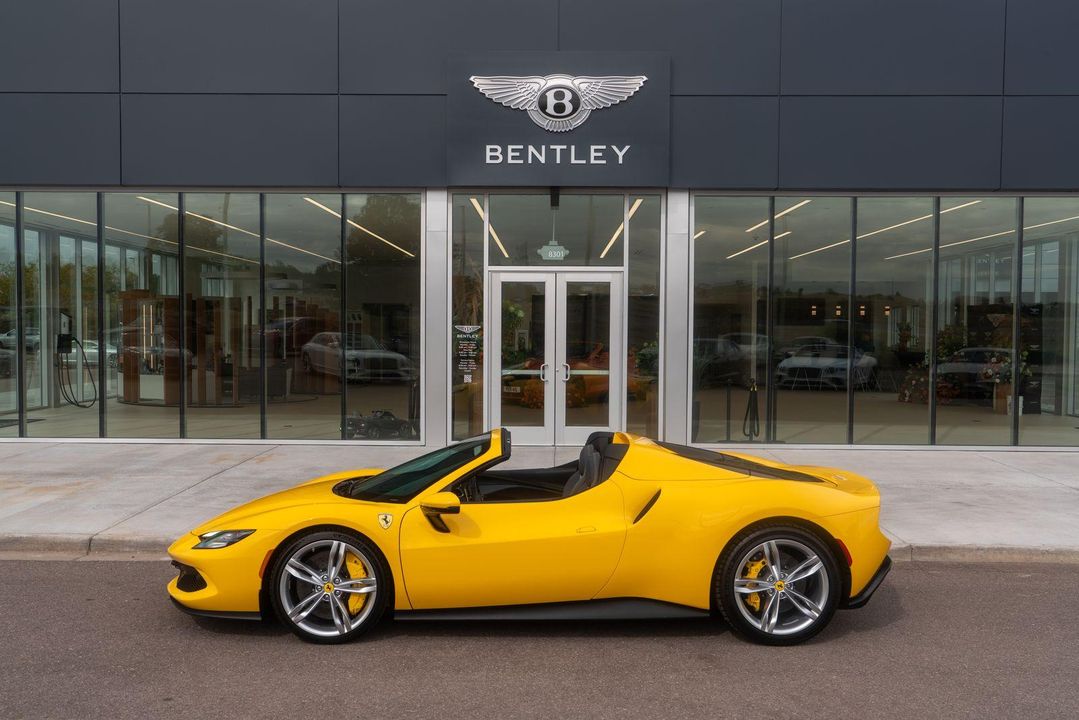 2024 Ferrari 296 GTS
