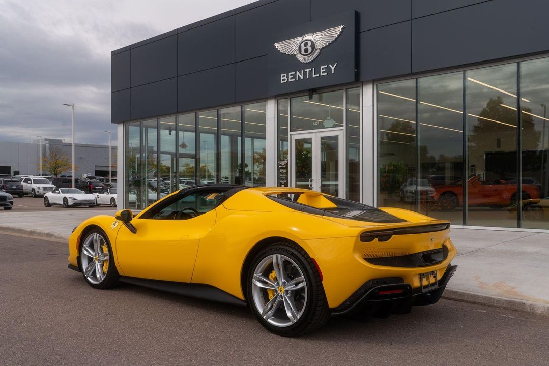 2024 Ferrari 296 GTS