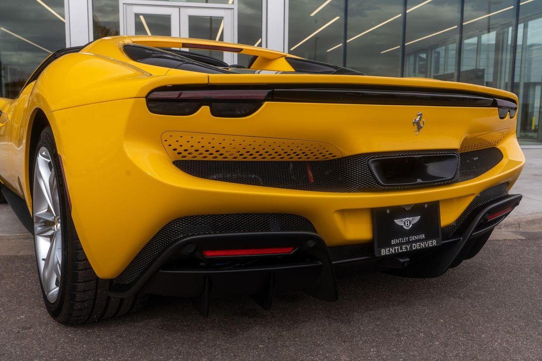 2024 Ferrari 296 GTS