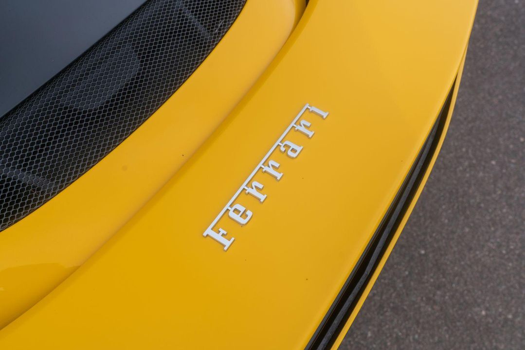 2024 Ferrari 296 GTS