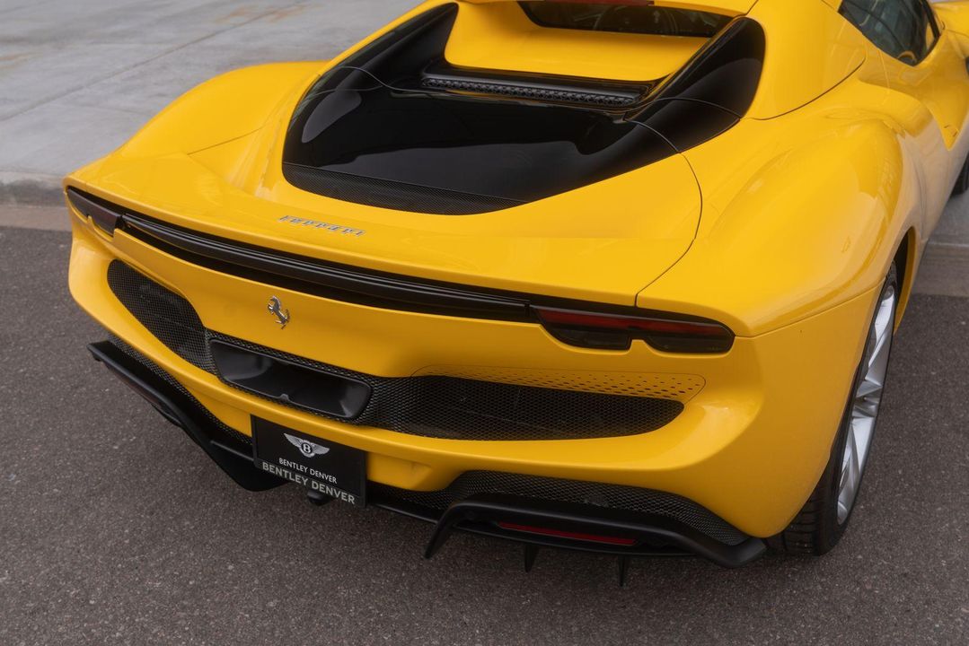 2024 Ferrari 296 GTS