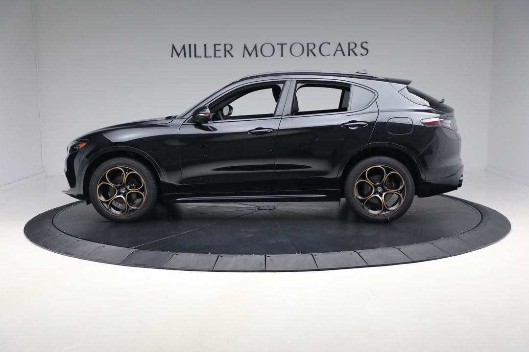 2025 Alfa Romeo Stelvio
