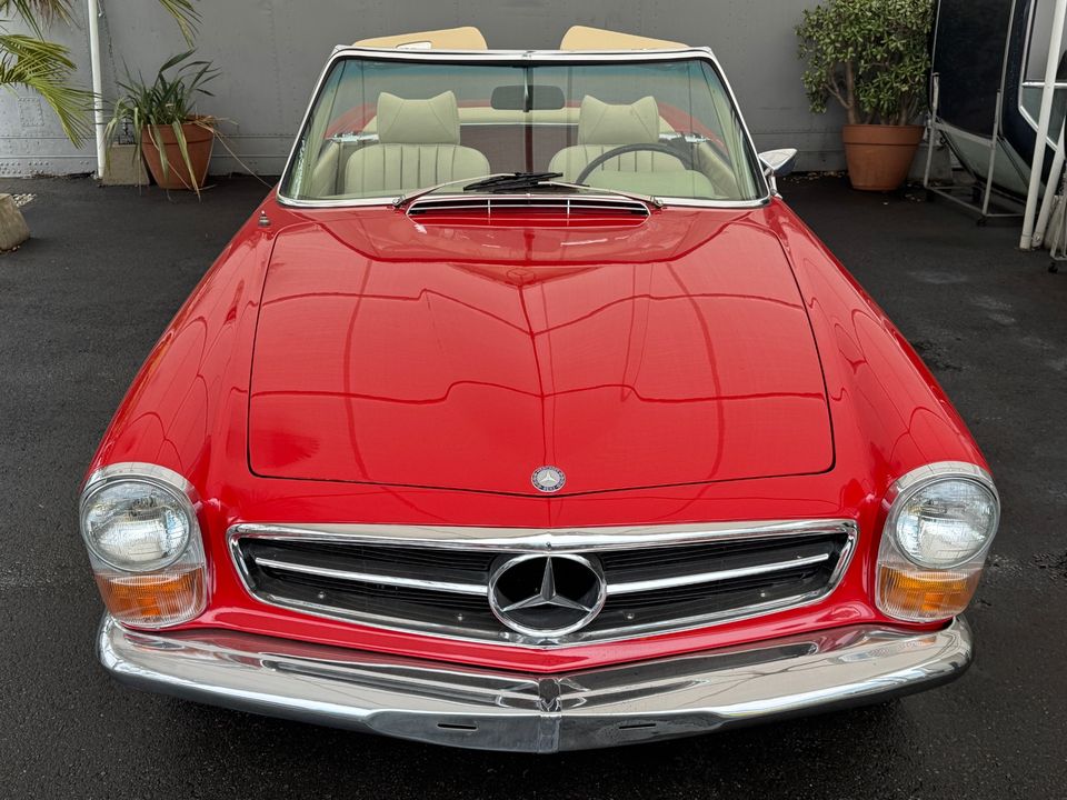 1969 MERCEDES-BENZ 280SL