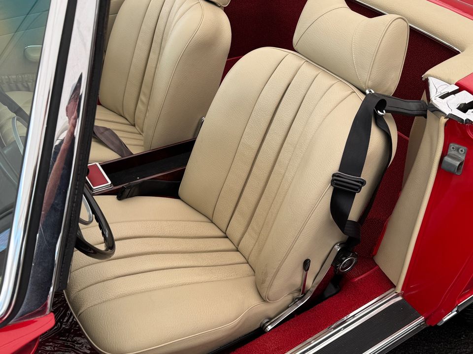 1969 MERCEDES-BENZ 280SL