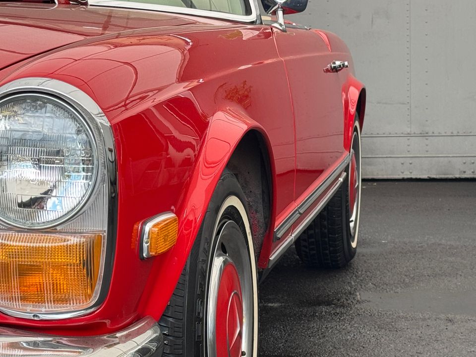 1969 MERCEDES-BENZ 280SL
