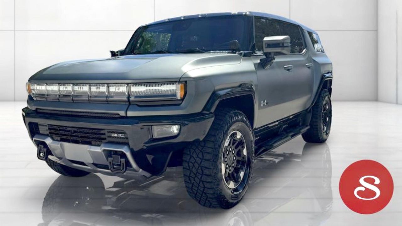 2024 GMC HUMMER SUV