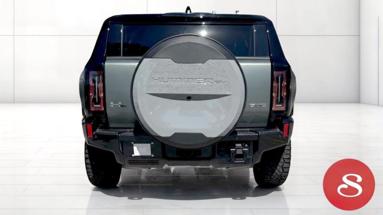 2024 GMC HUMMER SUV