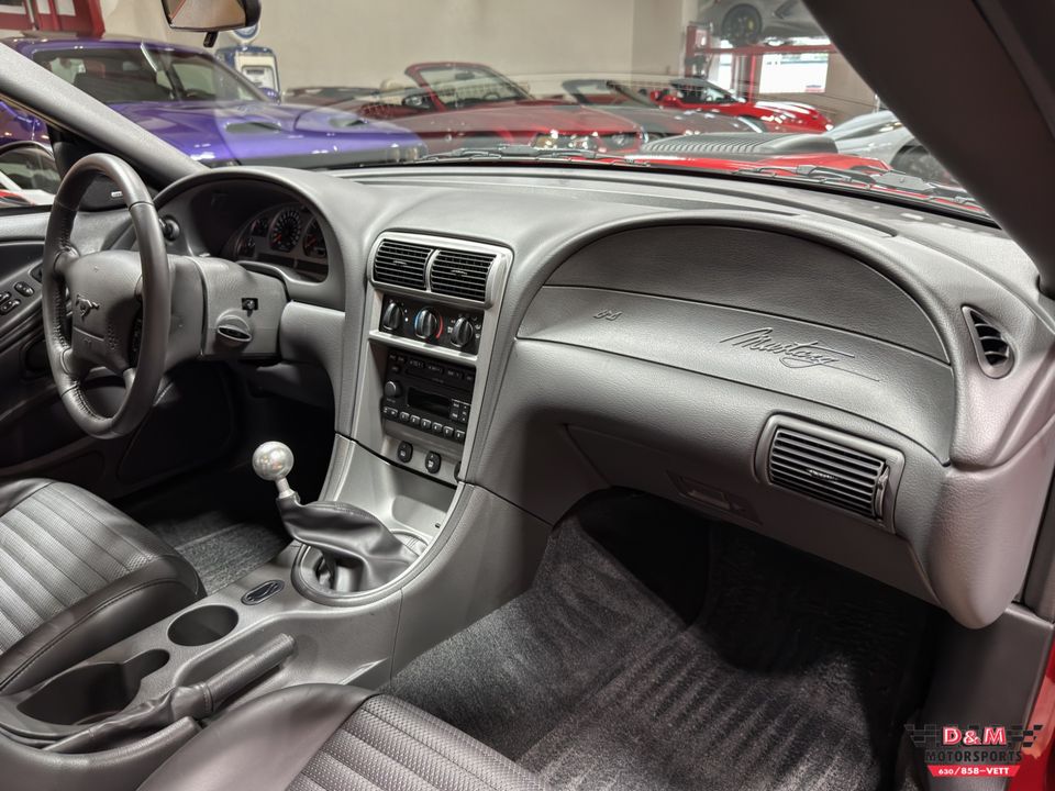 2003 Ford Mustang