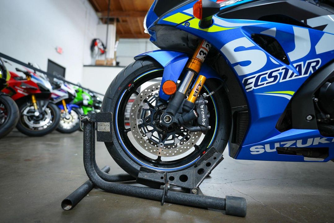 2018 Suzuki GSX-R1000RZL8