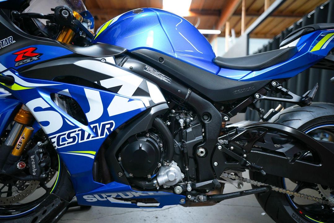 2018 Suzuki GSX-R1000RZL8