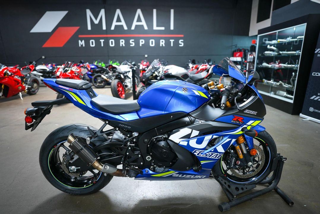 2018 Suzuki GSX-R1000RZL8