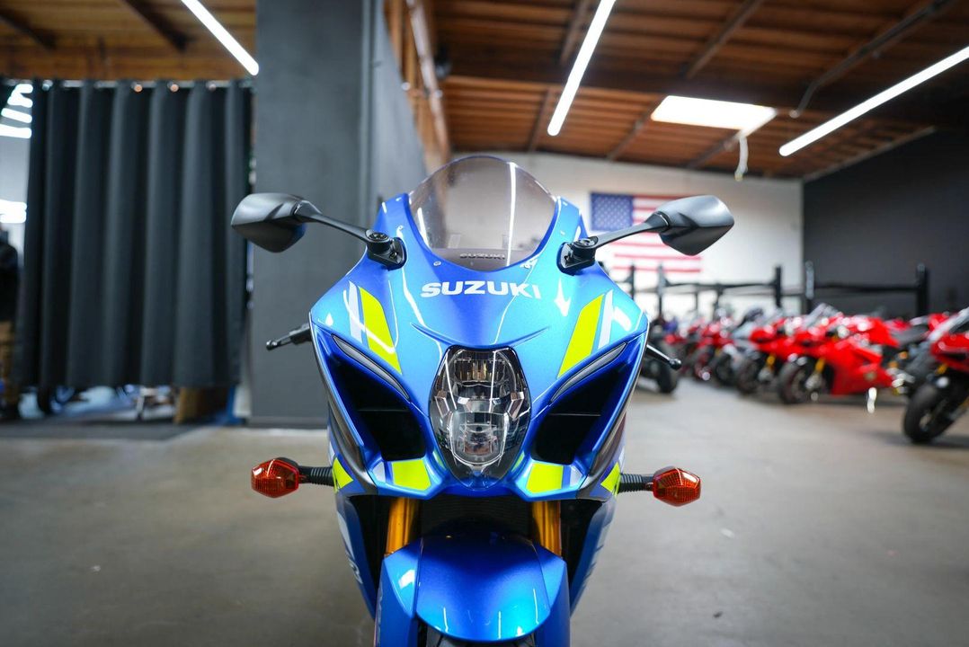 2018 Suzuki GSX-R1000RZL8