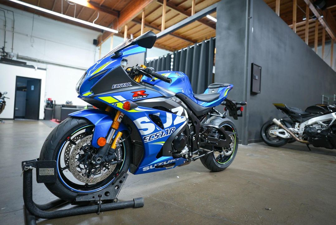 2018 Suzuki GSX-R1000RZL8