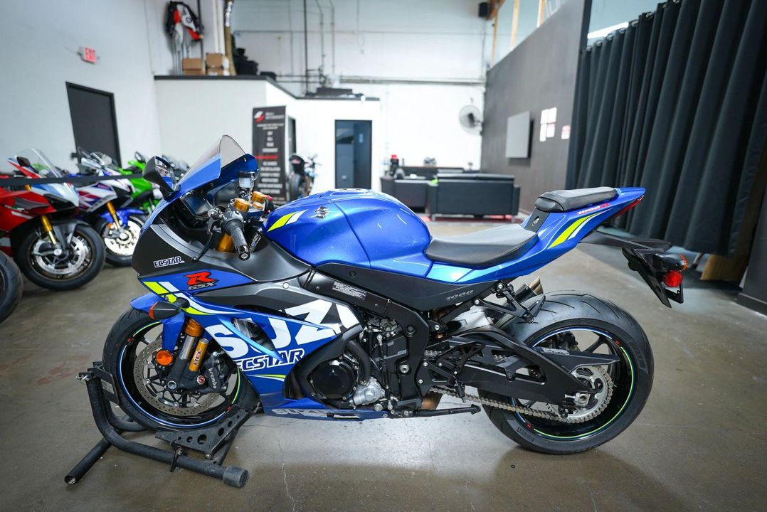2018 Suzuki GSX-R1000RZL8
