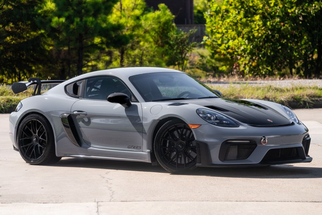 2024 Porsche 718 Cayman
