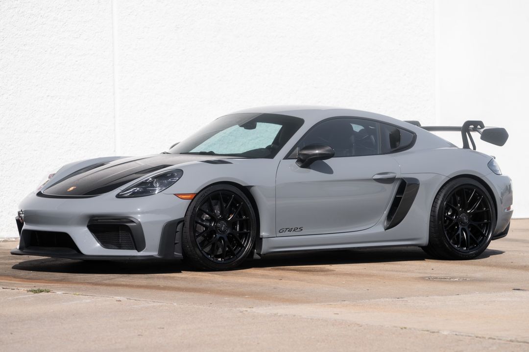 2024 Porsche 718 Cayman