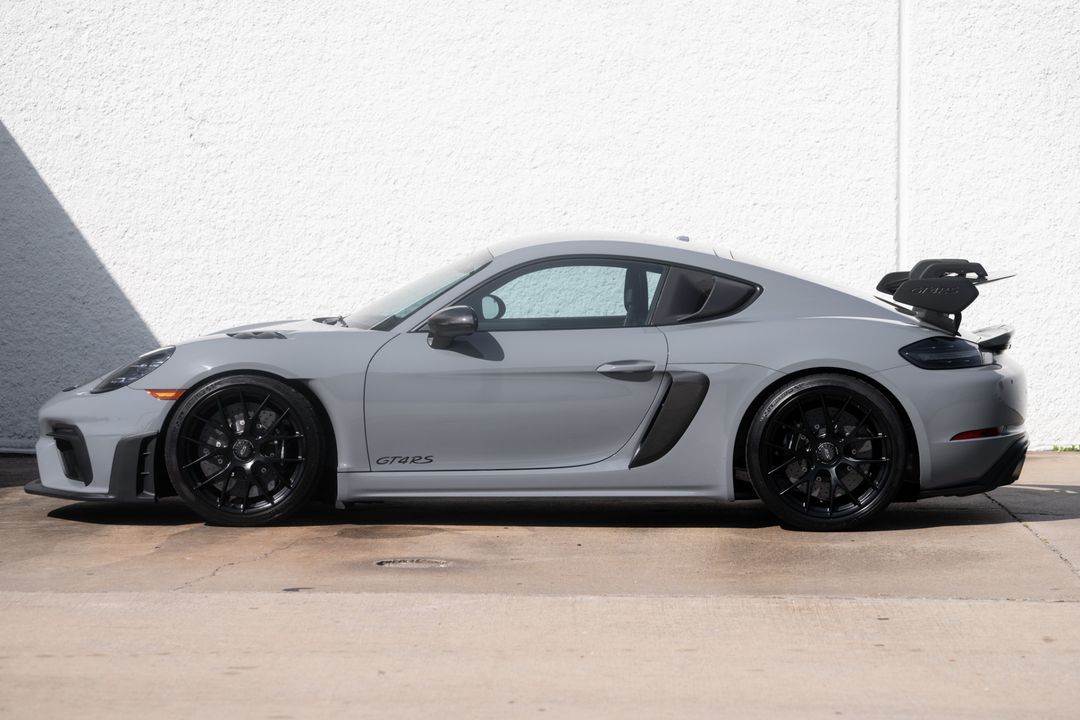 2024 Porsche 718 Cayman
