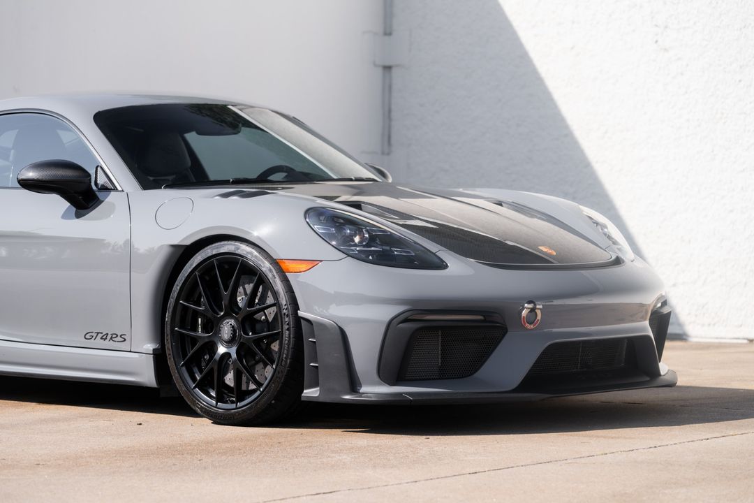 2024 Porsche 718 Cayman