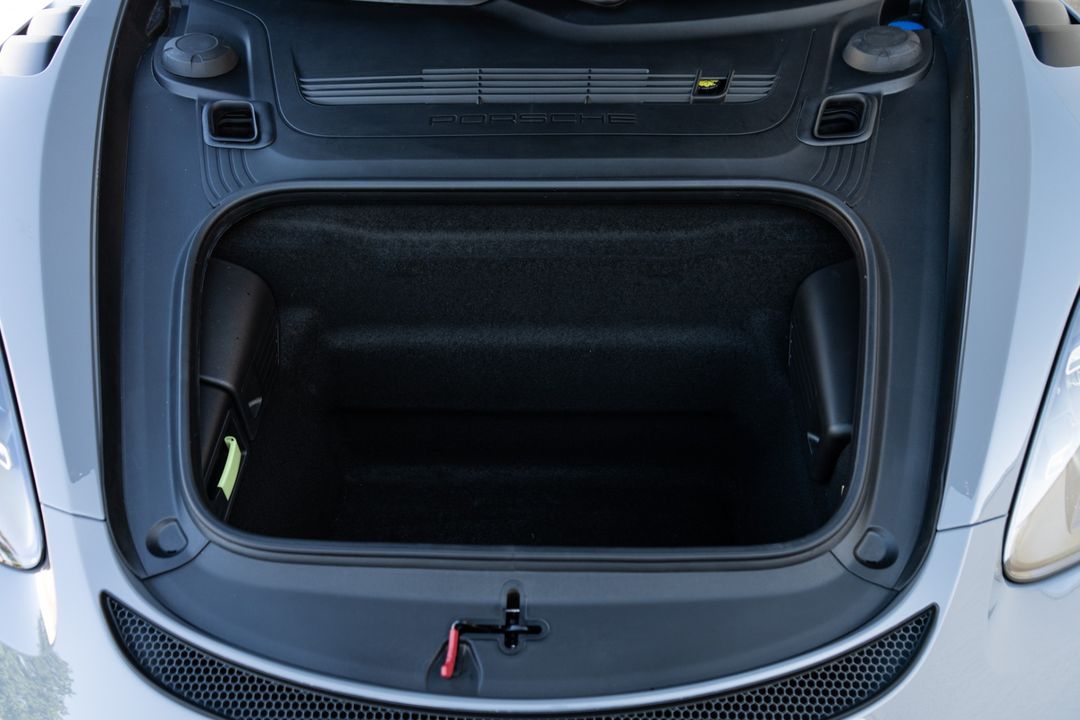 2024 Porsche 718 Cayman