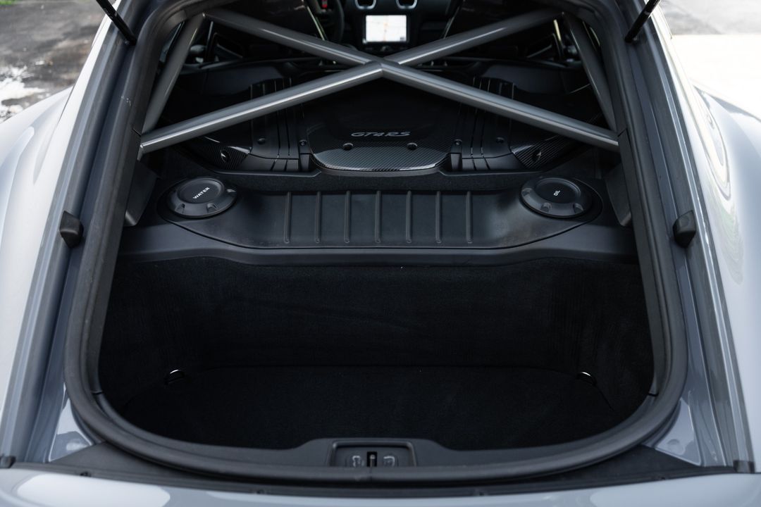 2024 Porsche 718 Cayman