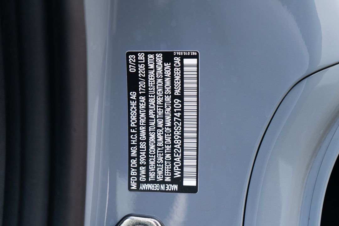 2024 Porsche 718 Cayman