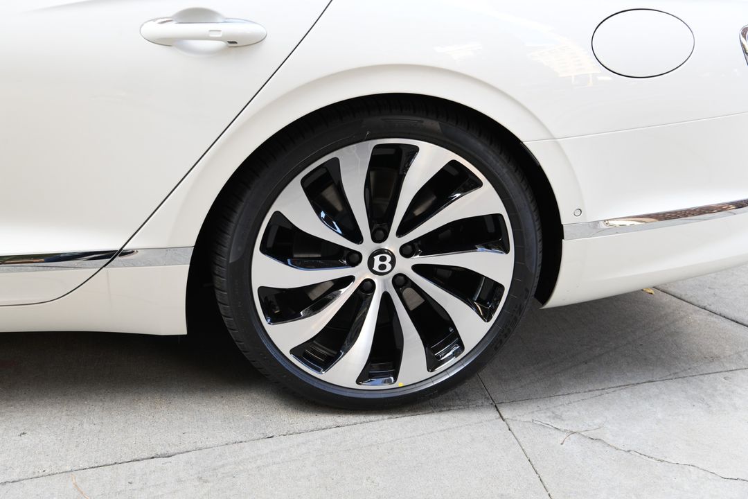 2026 Bentley Flying Spur