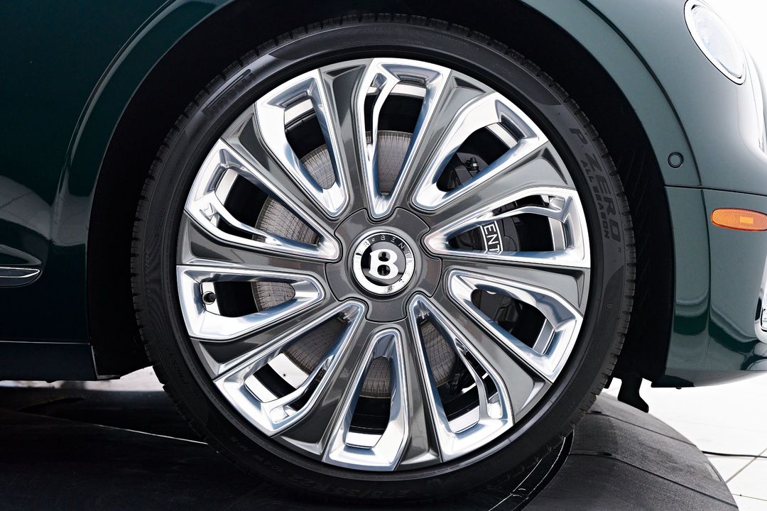 2024 Bentley Flying Spur