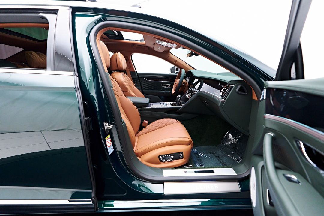 2024 Bentley Flying Spur