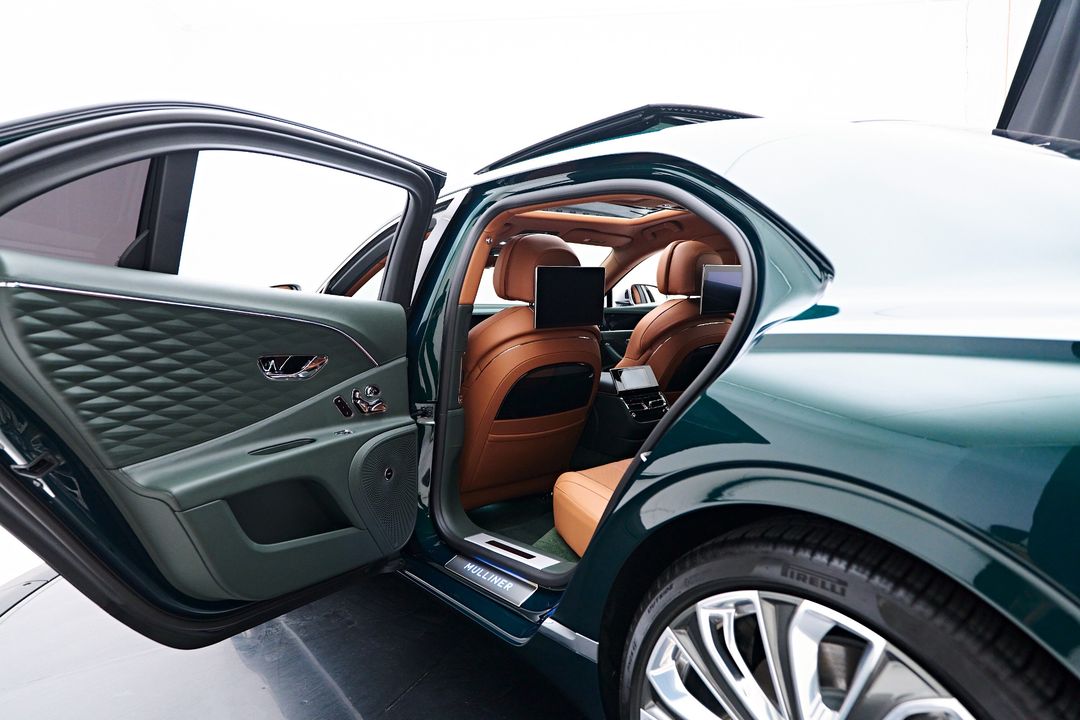 2024 Bentley Flying Spur