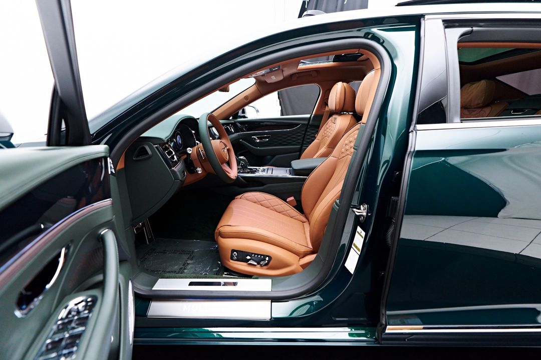 2024 Bentley Flying Spur