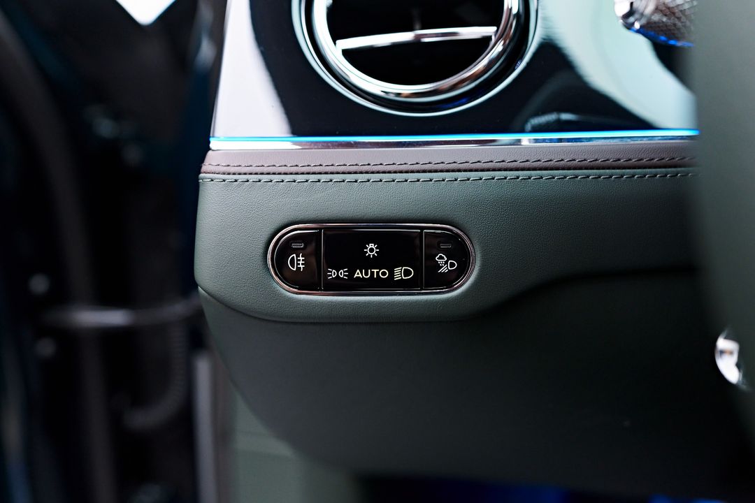 2024 Bentley Flying Spur