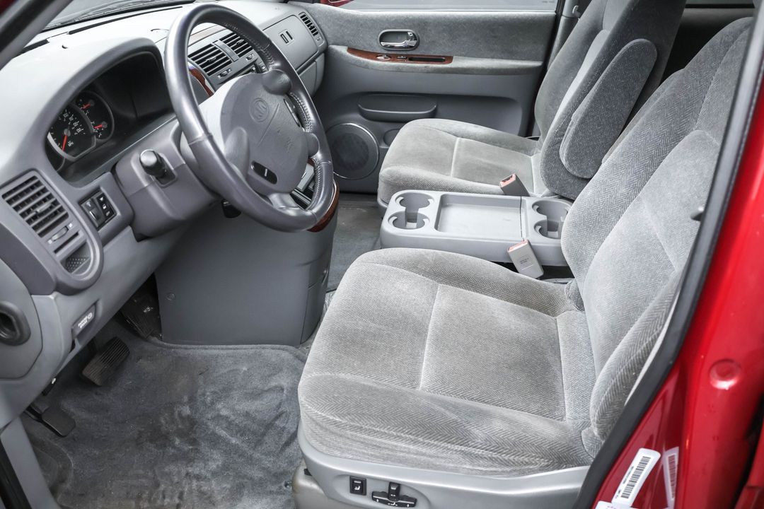 2003 Kia Sedona