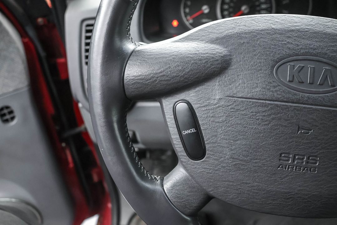 2003 Kia Sedona