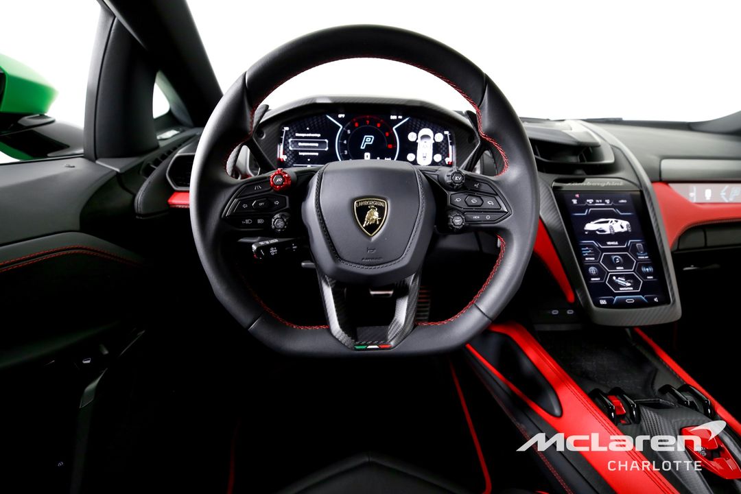2024 Lamborghini Revuelto