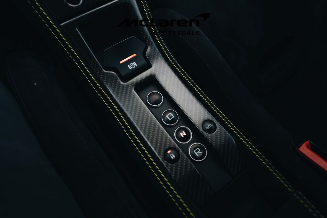 2016 MCLAREN 675LT