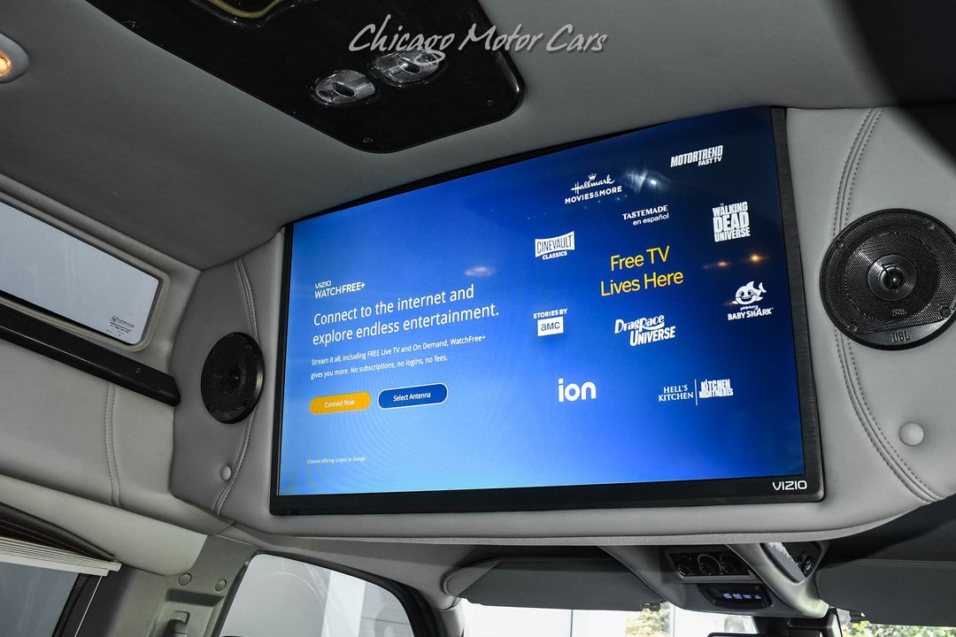 2021 GMC Savana 2500