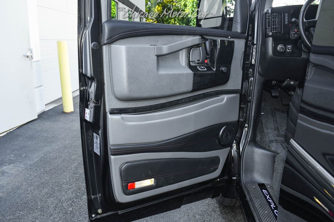 2021 GMC Savana 2500