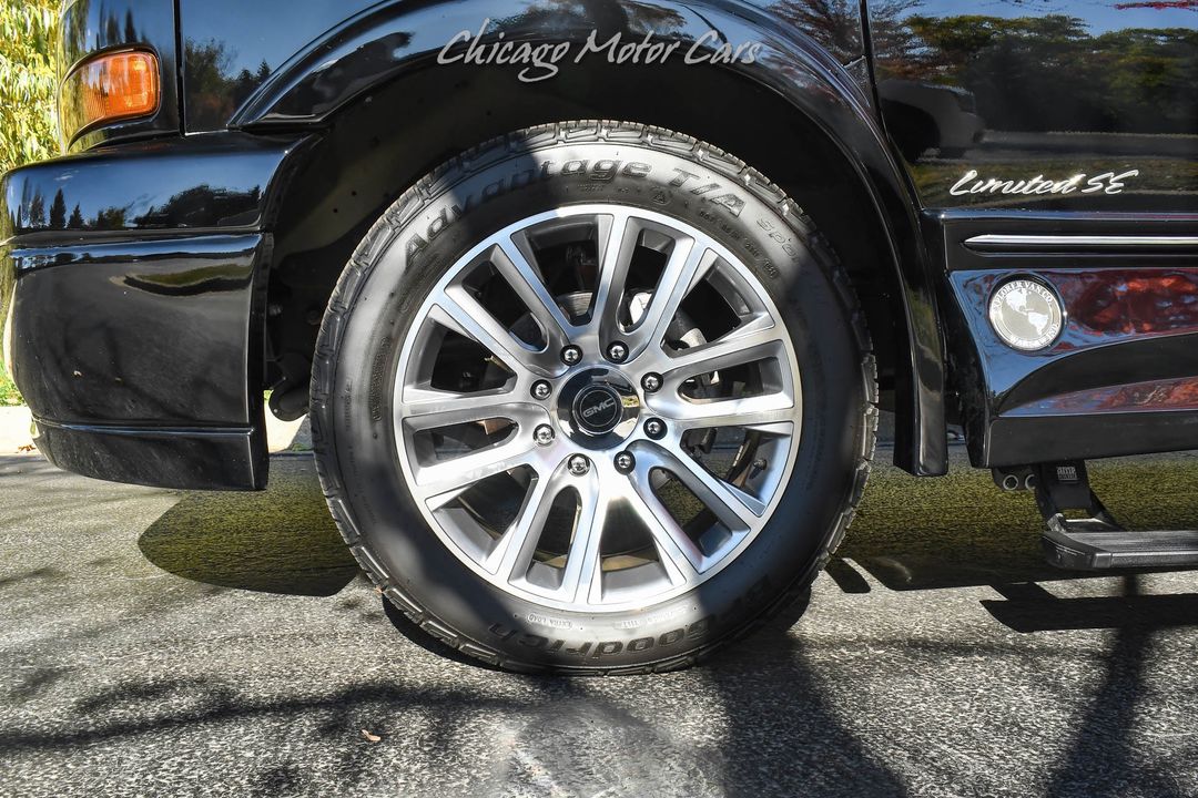 2021 GMC Savana 2500