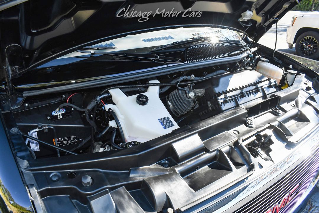 2021 GMC Savana 2500